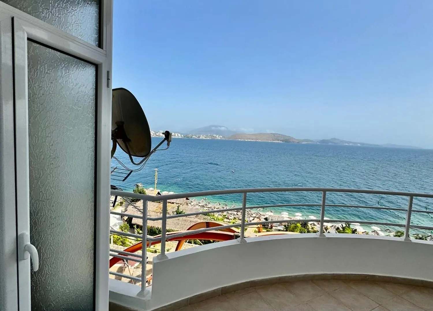 Blue Deluxe Apartment Saranda 0*, Sarandë Albanië