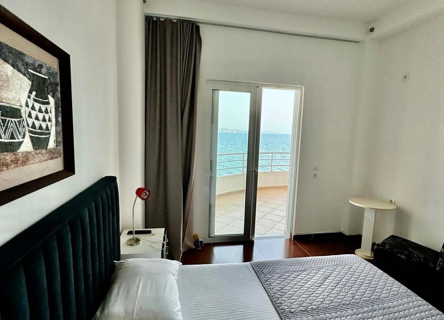 Blue Deluxe Apartment Saranda 0*,  Albania