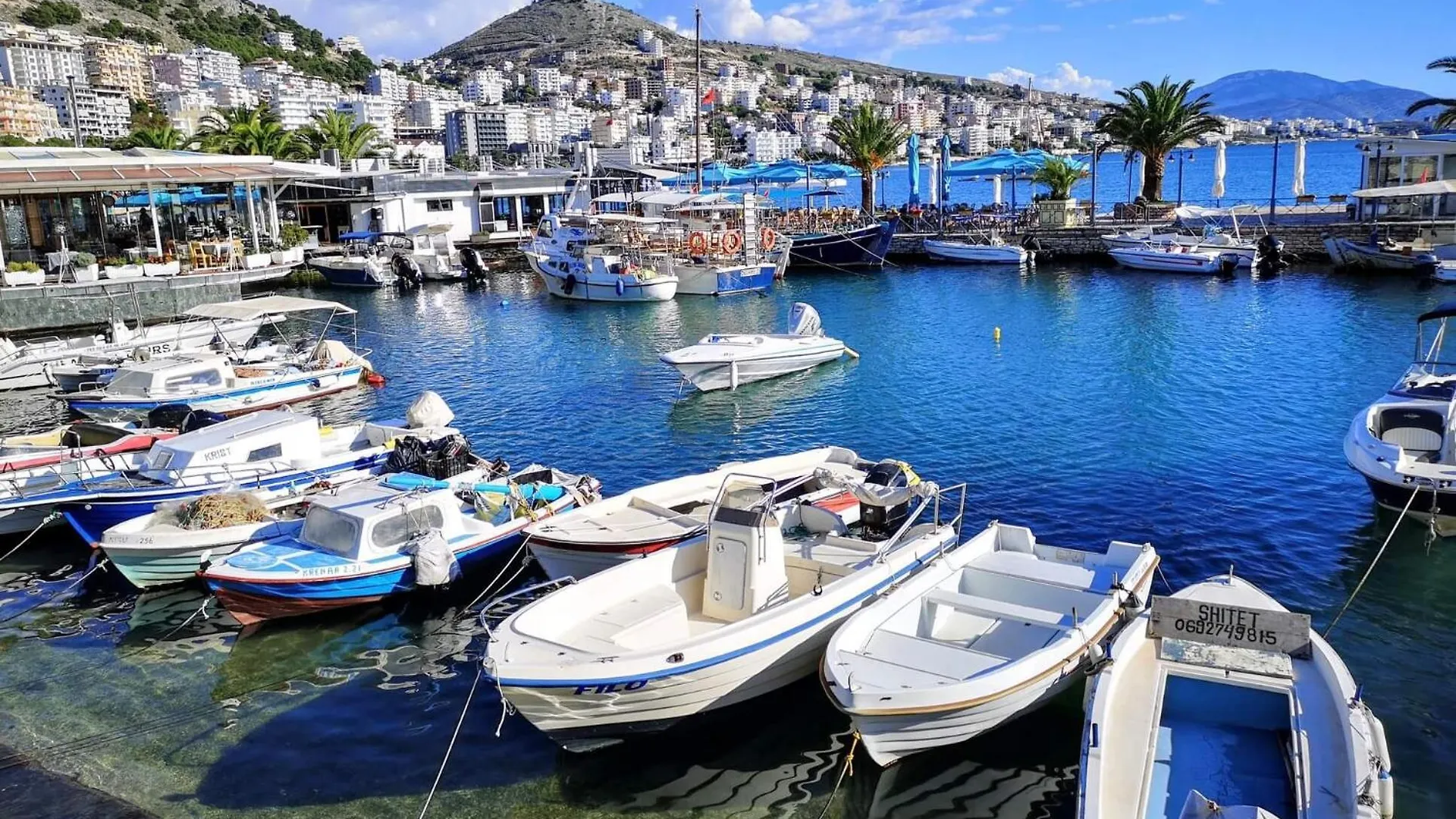 Blue Deluxe Apartment Saranda