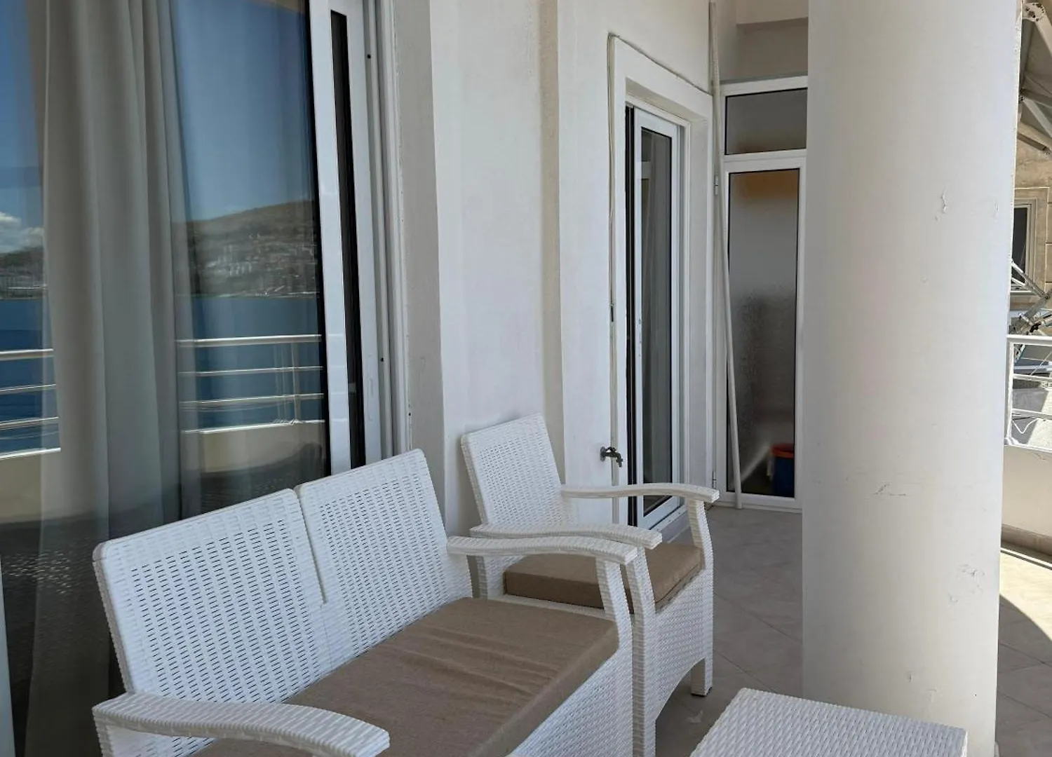 Blue Deluxe Apartment Saranda Albanië