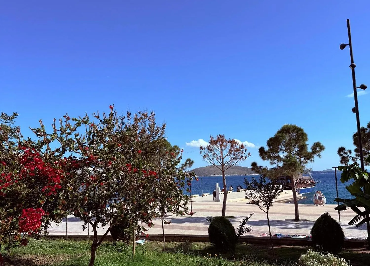 Blue Deluxe Apartment Saranda